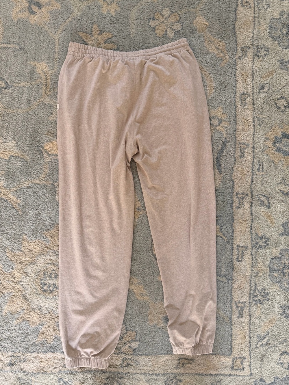 Vuori boyfriend joggers M